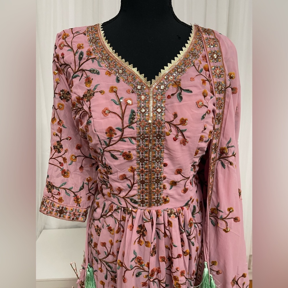 Women dress